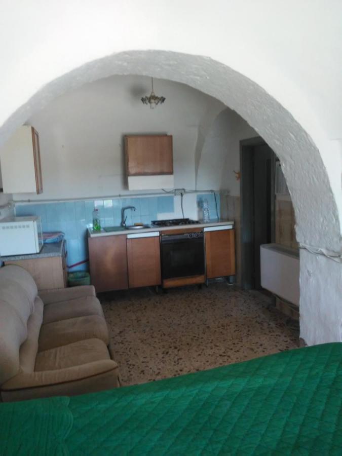 בית הארחה מרטינה פרנקה 	Trullo Francisco מראה חיצוני תמונה
